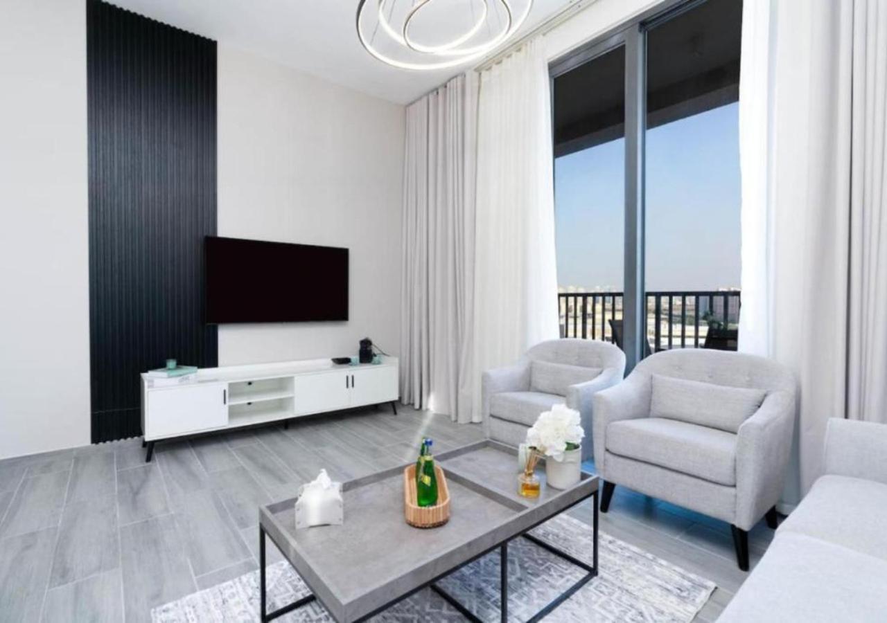 Apartamento Sleek City Escape 2Br Apt With Stunning Dubai View By Vibel Exterior foto